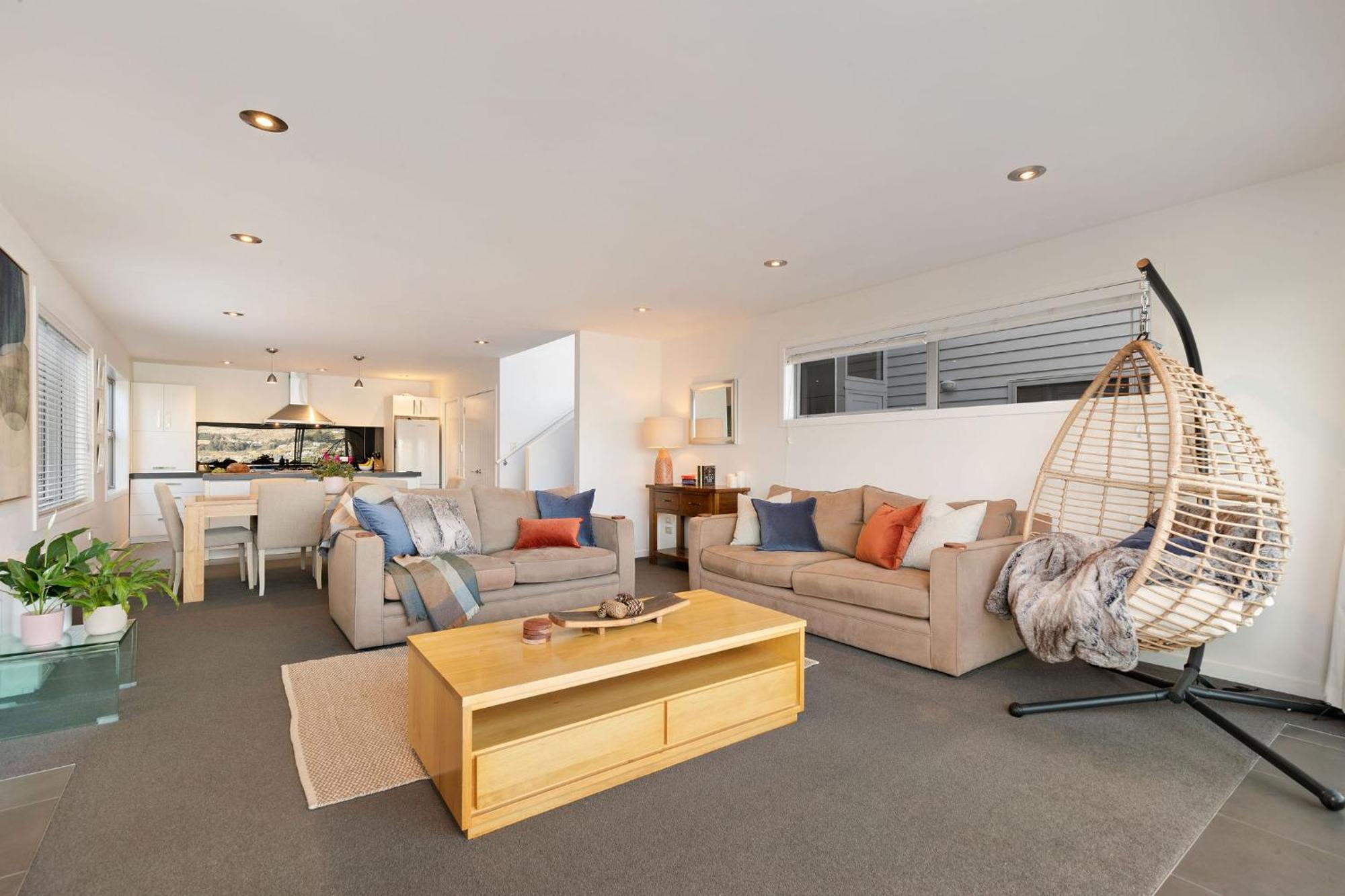 Views On De La Mare Place, 3 Bdr, Free Wi-fi & Parking * Queenstown