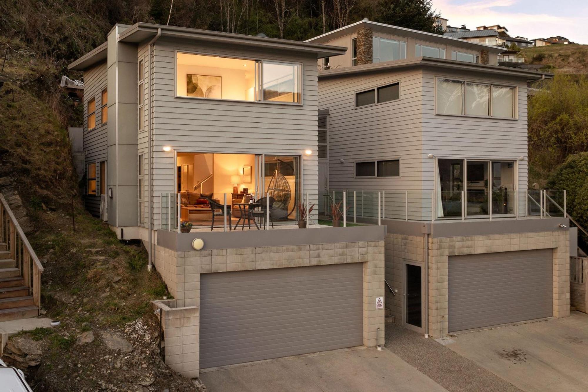 Views On De La Mare Place, 3 Bdr, Free Wi-fi & Parking Ferienhaus Queenstown
